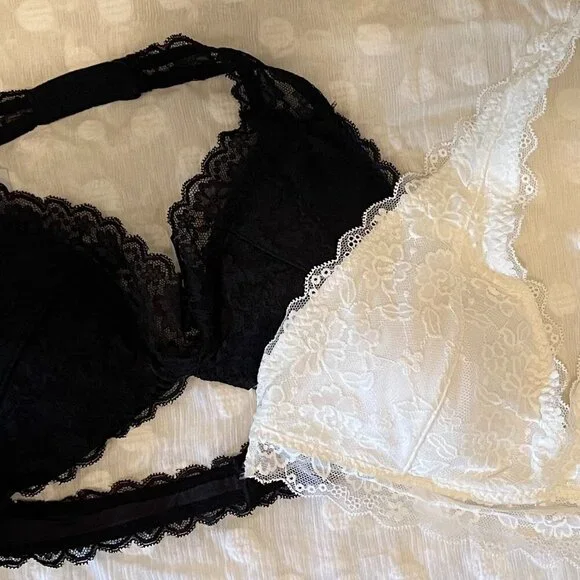 EUC Gilly Hicks Bralettes, Small - Picture 1 of 12